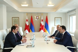 Министр обороны РА представил премьеру Грузии шаги Армении для установления мира в регионе
