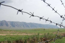 Азербайджан определил число пропускных пунктов на границе с Арменией