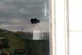‌Вследствие обстрела со стороны азербайджанцев поврежден дом жителя Карабаха