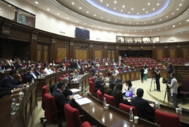 Սիմոնյան․ Եթե ընդդիմադիրները մինչև տարեվերջ չվերադառնան ԱԺ, կզրկվեն մանդատներից