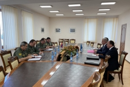 CSTO chief meets Army Chief of Staff in Armenia