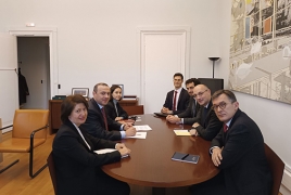 Секретарь Совбеза Армении обсудил вопросы региональной безопасности с Макроном и французскими чиновниками