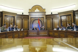Пашинян созвал заседание Совбеза Армении для обсуждения ситуации в Лачинском коридоре
