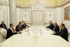 Pashinyan, Klaar meet in Yerevan to discuss EU mission, Karabakh