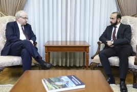 Միրզոյանն ու Խովաևը խոսել են ՀՀ և Ադրբեջանի միջև հարաբերությունների կարգավորման վերջին զարգացումներից