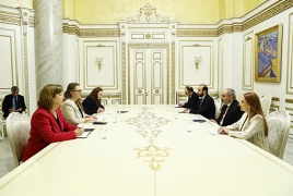 Пашинян и зампомощника госсекретаря США обсудили отношения между Арменией и Азербайджаном