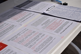 «Ո՛չ Արցախի էթնիկ զտմանը» նախաձեռնության անդամները ստորագրահավաքի թղթային պատճենները հանձնել են դեսպանատներին