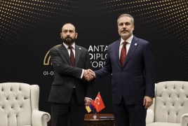 ՀՀ և Թուրքիայի ԱԳ նախարարները վերահաստատել են հարաբերությունների ամբողջական կարգավորման պատրաստակամությունը