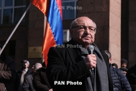 Վազգեն Մանուկյանի կոչը բանակին՝ եթե հրամայեն հանձնել բարձունքները, չանել դա