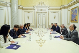 Փաշինյանն ու Ֆրանսիայի նախկին վարչապետը խոսել են ՀՀ և Ադրբեջանի միջև խաղաղության պայմանագրից և սահմանազատումից