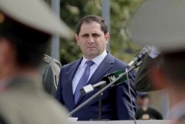 Armenia Defense Minister travels to France