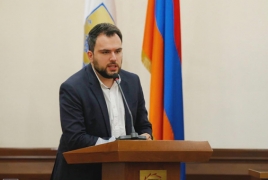 Երևանի ավագանին զրկել է մանդատից ընդդիմադիր Գրիգոր Երիցյանին ու ևս 2 անդամի