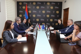 Գրիգոր Մինասյանը ԵՄ դեսպանի հետ քննարկել է վիզաների ազատականացման հարցը