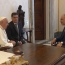 Pashinyan holds private conversation with Pope Francis