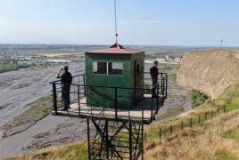 Azerbaijan searches for criminal groups near Russian border