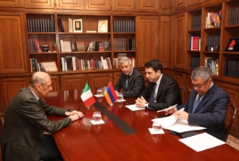 Simonyan meets with Italy-Armenia friendship group members