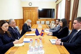 Глава МВД Армении и представитель ЕС обсудили либерализацию визового режима