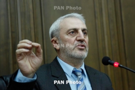 Член АНК обвиняет премьер-министра в отрицании права на самоопределение