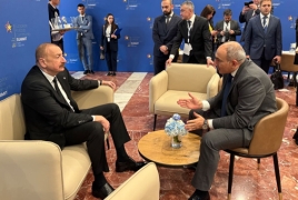Pashinyan, Aliyev meet in Albania