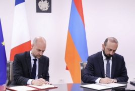 Mirzoyan, Barrot sign three agreements