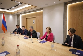 U.S. Senator urges peace agreement between Armenia, Azerbaijan