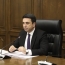Սիմոնյան. Կաթողիկոսը բա ի՞նչ պետք է անի, որ չհեռանա` կարա կուսակցություն բացի, ամուսնանա, երեխաներ ունենա