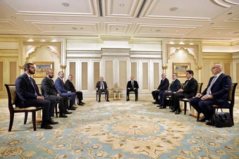 Pashinyan, Aliyev wrap up long meeting in Abu Dhabi