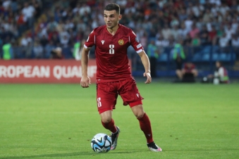 Armenian midfielder rejects Italian club bid