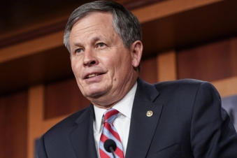 Senator says Armenia-Azerbaijan peace deal key for U.S. security