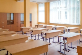 В старших классах ряд предметов будут преподаваться по старым учебникам