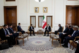 ԱԳ փոխնախարարը Թեհրանում իր հանդիպումներում ասել է, որ ՀՀ–ն հաշվի է առնում Իրանի կենսական շահերը