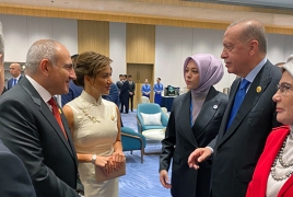 Փաշինյանը հանդիպել է Էրդողանի, զրուցել Ալիևի հետ