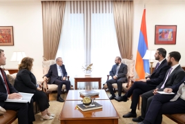 Armenian FM holds talks with Turkish envoy