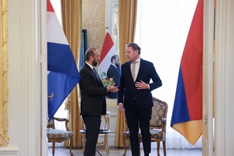 Netherlands pledges €14 million for housing Artsakh refugees