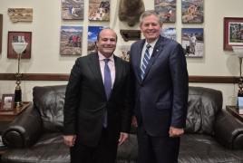 Armenian envoy, U.S. senator discuss strategic ties