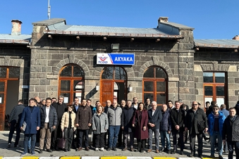 Armenia, Turkey advance railway restoration talks