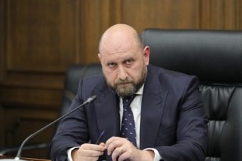 Austrian firms buy 100% of Liga Insurance shares