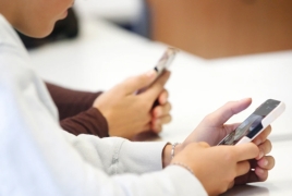 Երևանի 140–ից ավելի դպրոցում սմարթֆոններն արգելվել են