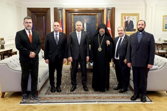 Constantinople patriarch meets Turkish interior minister