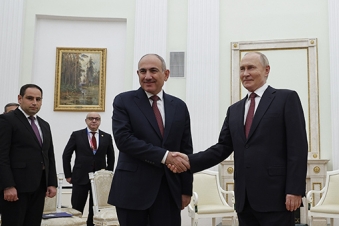 Putin to hold bilateral talks with Pashinyan in St. Petersburg