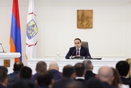 Երևանի համար հատուկ մեքենա կգնեն, որը կարձանագրի ասֆալտի վիճակը, ապօրինի գովազդներն ու աղբը