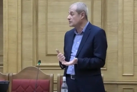 Դատավոր Արշակ Պետրոսյանին հայտարարվել է նախազգուշացում