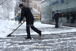Քաղաքապետարան․ Տնտեսվարողները պարտավոր են մաքրել իրենց հարակից տարածքները ոչ միայն ձնից, այլև սառույցից