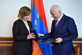 ՀՀ-ում առաքելությունն ավարտող ԱՄՆ դեսպանը պարգևատրվել է Բարեկամության շքանշանով