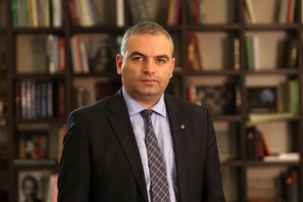 Former Genocide Museum head says medal seized during search