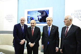 Pashinyan meets tech leaders during Davos trip