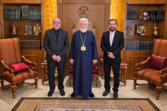 Aram I meets Iranian ambassador in Lebanon