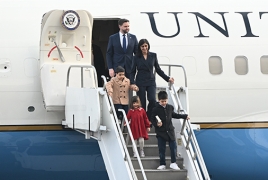 Վենսը ժամանել է Երևան կնոջ և երեխաների հետ