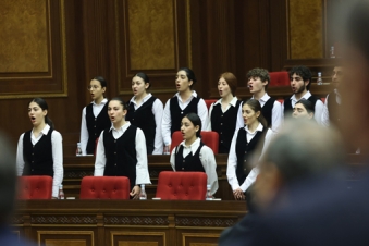 National anthem to be performed live at state events