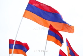 Փաշինյանը հորդորել է հետևել դրոշի հետ կապված վարվեցողության կանոններին